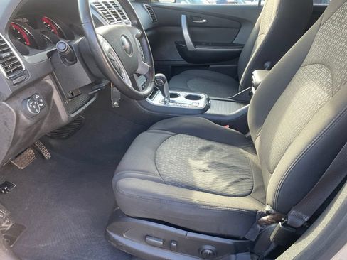 Used 2011 GMC Acadia SLE FWD image 9