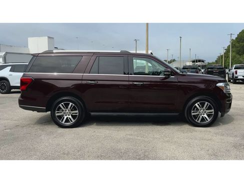 Used 2024 Ford Expedition Max Limited RWD image 9