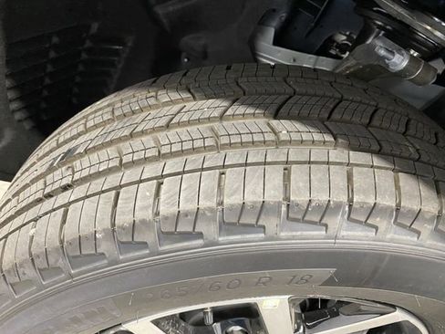 New 2025 Jeep Grand Cherokee L Limited w/ Trailer Tow Package image 43