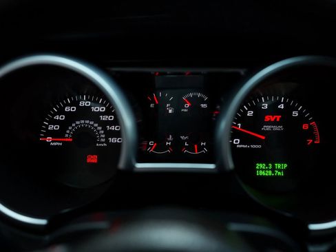 Used 2009 Ford Mustang Shelby GT500 RWD image 33