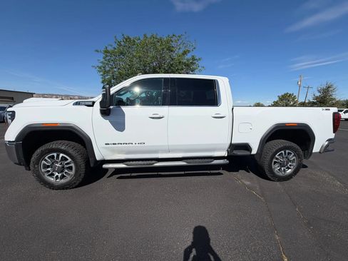 Used 2024 GMC Sierra 2500 SLE w/ SLE Convenience Package AWD/4WD image 1