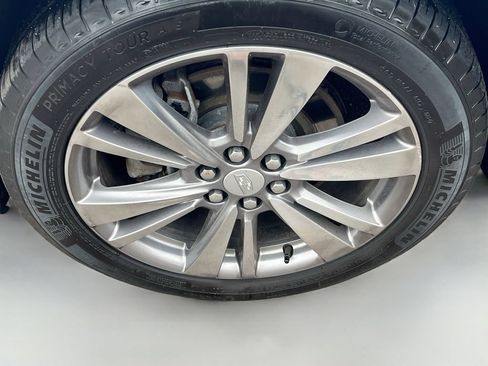 Used 2024 Cadillac XT6 Premium Luxury AWD/4WD image 34