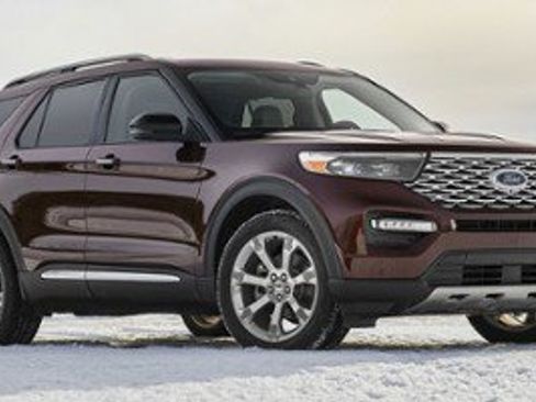 Used 2024 Ford Explorer Limited w/ Limited Technology Package RWD image 1