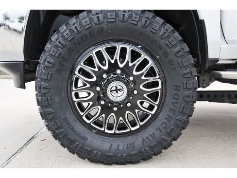 Used 2024 RAM 3500 Big Horn image 28