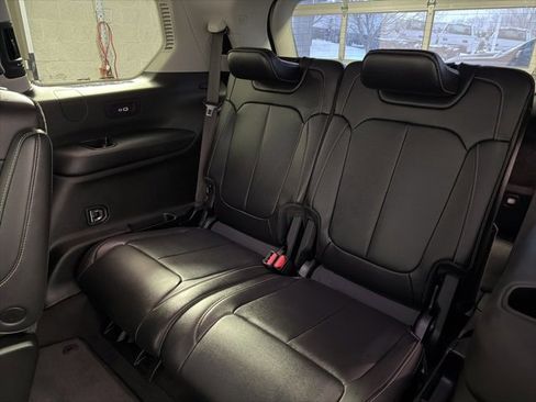 Certified 2021 Jeep Grand Cherokee L Limited image 24