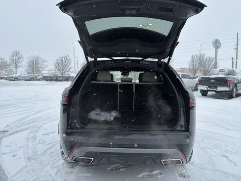 Used 2020 Land Rover Range Rover Velar R-Dynamic S image 8