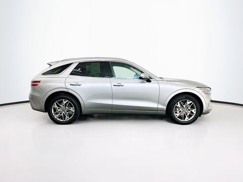 Used 2025 Genesis GV70 2.5T image 10