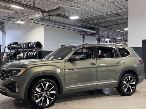 New 2026 Volkswagen Atlas SEL Premium R-Line image 31