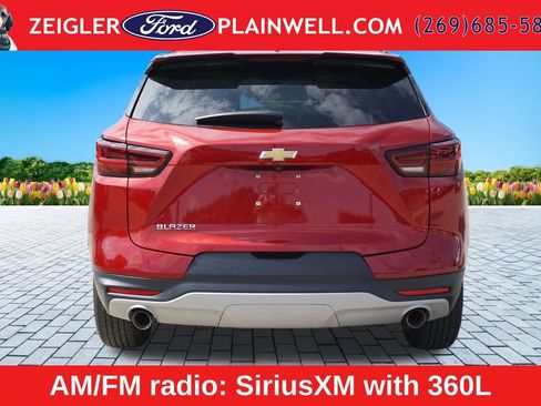 Used 2023 Chevrolet Blazer LT w/ LPO, Floor Liner Package FWD image 4