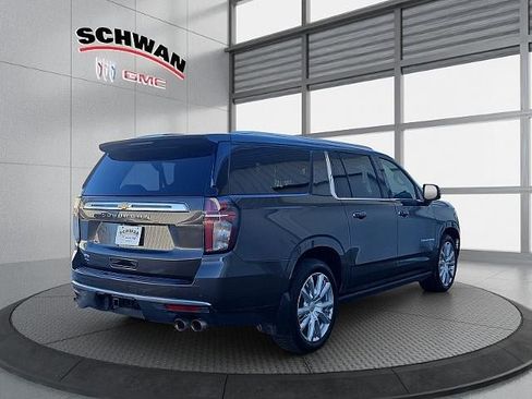 Used 2021 Chevrolet Suburban High Country image 4
