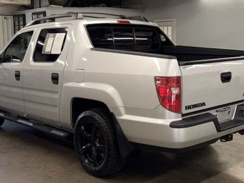 Used 2009 Honda Ridgeline RT image 4