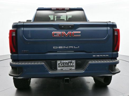 Used 2024 GMC Sierra 2500 Denali w/ Denali Reserve Package AWD/4WD image 6