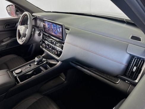 New 2026 Nissan Pathfinder Rock Creek AWD/4WD image 25
