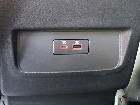 Used 2024 Nissan Frontier PRO-4X w/ Technology Package image 16