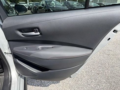 Used 2024 Toyota Corolla SE w/ SE Premium Package FWD image 18