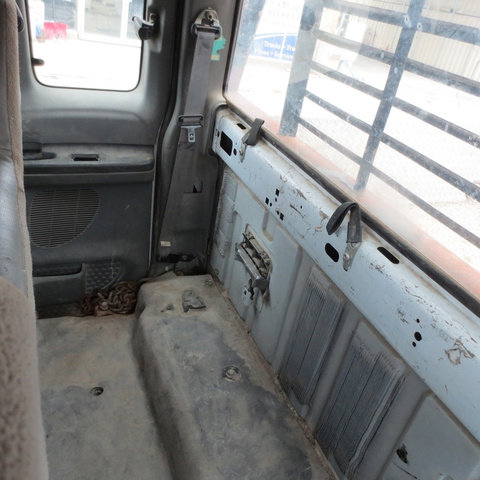 Used 2004 Ford F350 XL RWD image 16