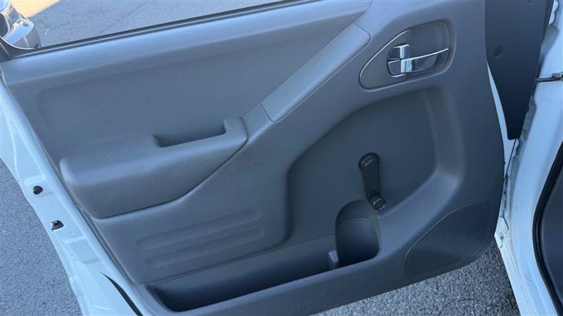 Used 2017 Nissan Frontier S RWD image 11