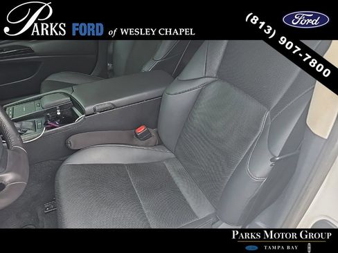 Used 2022 Lexus ES 350 FWD image 8