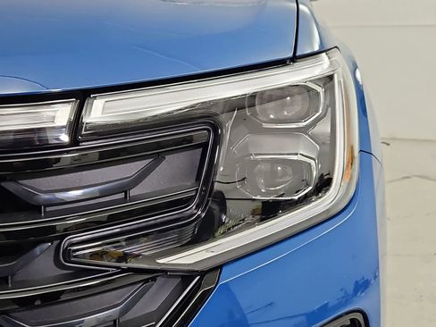 New 2026 Volkswagen Atlas Cross Sport SEL R-Line image 10