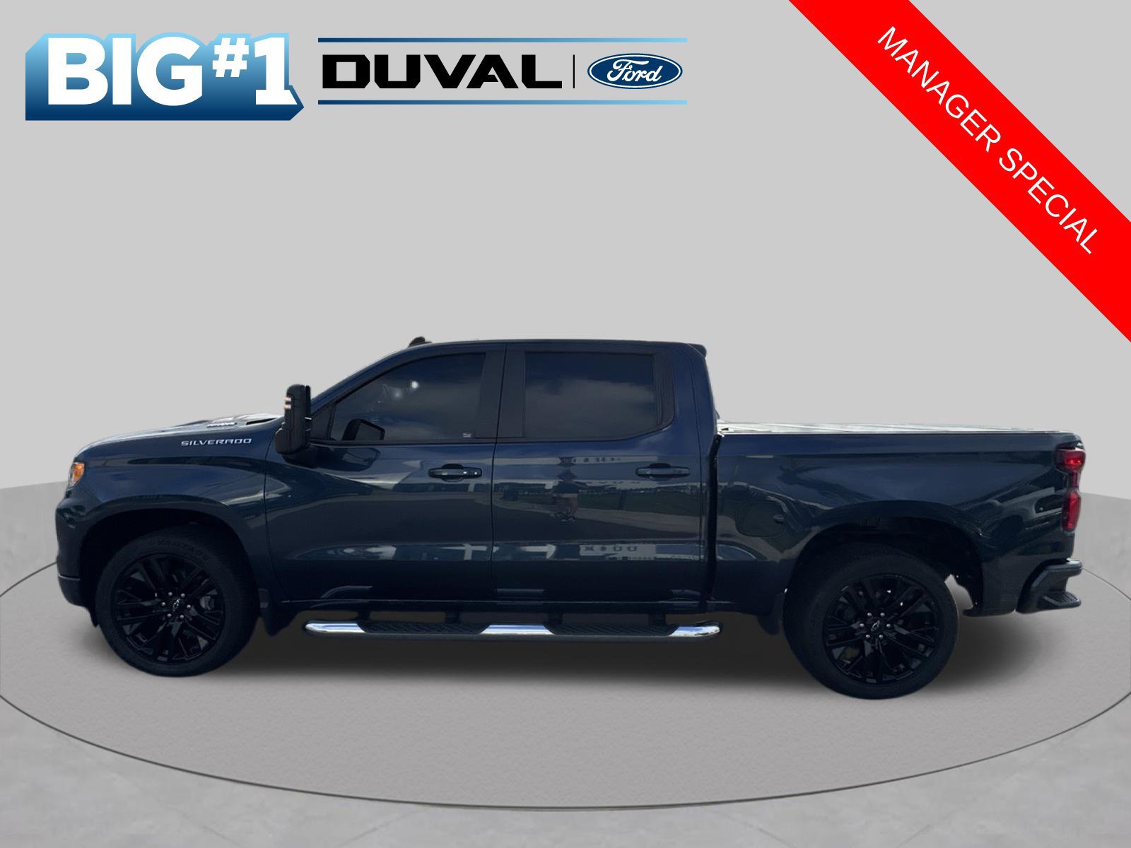 Used 2022 Chevrolet Silverado 1500 RST RWD image 5
