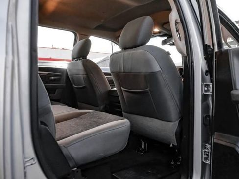 Used 2018 RAM 1500 Lone Star image 43