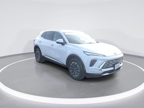 Used 2025 Buick Envision Preferred image 2