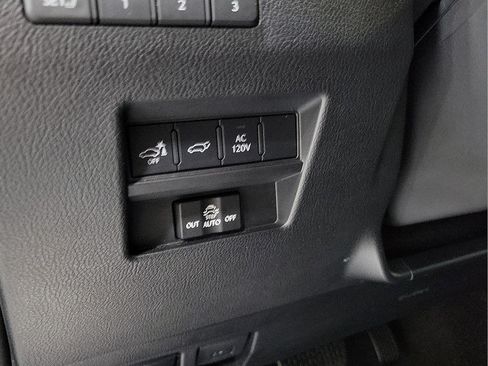 Used 2024 Lexus GX 550 w/ Accessory Package (2T) AWD/4WD image 14