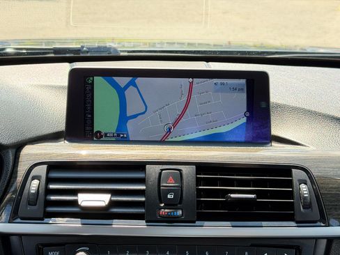 Used 2015 BMW 328i xDrive Sedan AWD/4WD image 22