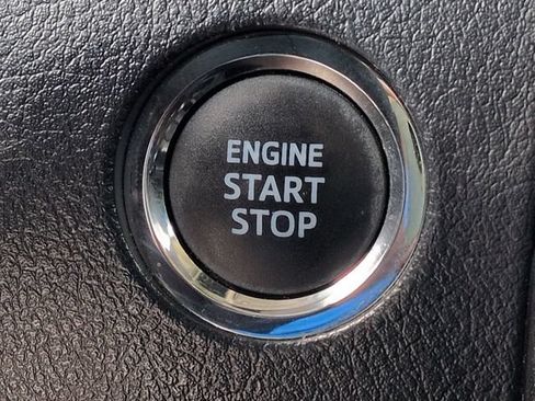Used 2021 Toyota 4Runner Venture w/ Moonroof Package AWD/4WD image 35