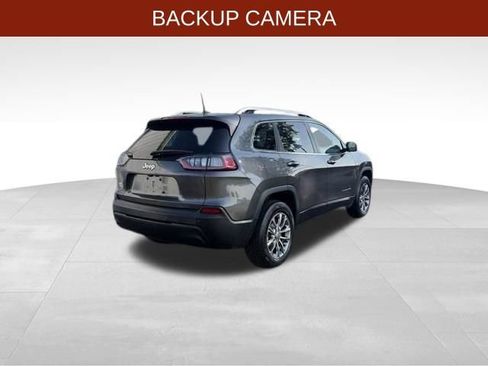 Used 2020 Jeep Cherokee Latitude Plus w/ Cold Weather Group AWD/4WD image 7