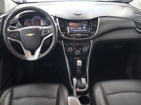 Used 2017 Chevrolet Trax Premier AWD/4WD image 2