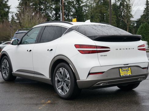 Used 2024 Genesis GV60 RWD image 7