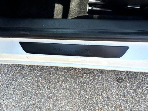 Used 2021 Tesla Model 3 Performance image 23