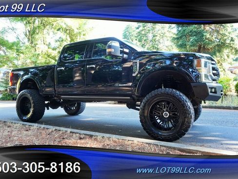 Used 2021 Ford F350 Platinum w/ Tremor Off-Road Package AWD/4WD image 7