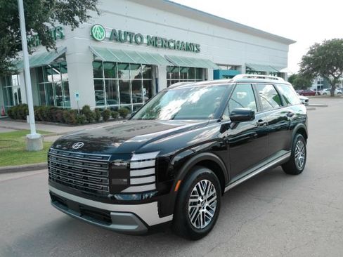 Used 2026 Hyundai Palisade SEL FWD image 1