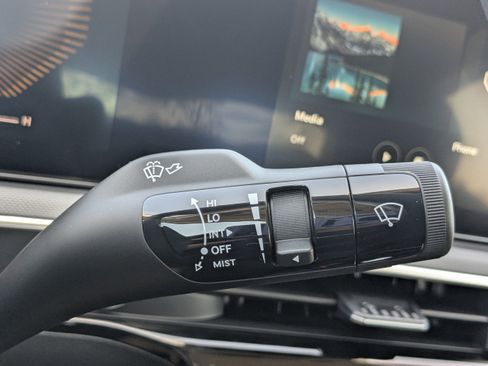 New 2026 Kia K5 LXS FWD image 31