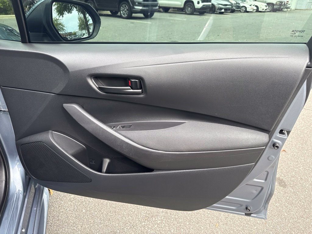 Used 2024 Toyota Corolla LE FWD image 32