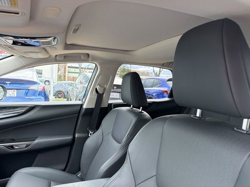 Used 2025 Lexus NX 350h AWD w/ Cold Area Package image 9