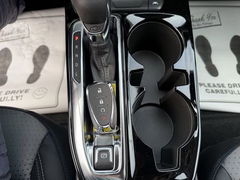 New 2026 Chevrolet Trax LT w/ Driver Confidence Package image 9