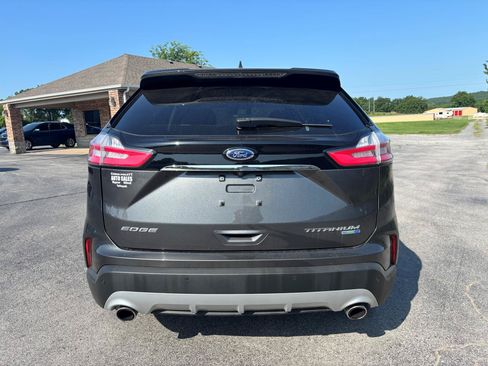 Used 2019 Ford Edge Titanium AWD/4WD image 6