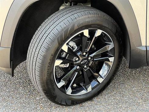 Used 2026 Chevrolet Equinox RS FWD image 44