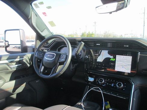 Certified 2024 GMC Sierra 2500 AT4 w/ AT4 Premium Plus Package image 29