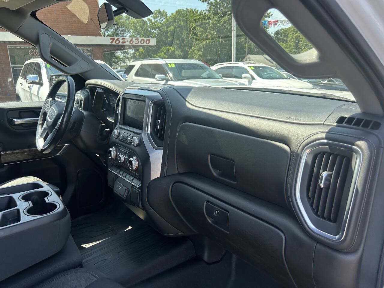 Used 2020 GMC Sierra 1500 SLE w/ SLE Value Package AWD/4WD image 23