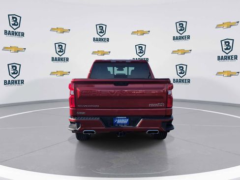 Used 2025 Chevrolet Silverado 1500 High Country AWD/4WD image 7