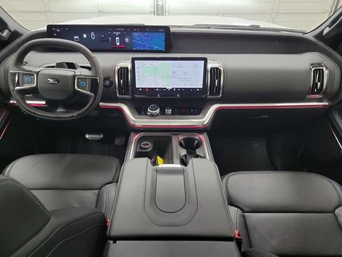 New 2025 Ford Expedition Max Platinum w/ Stealth Performance Package image 16