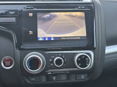Used 2015 Honda Fit EX image 36
