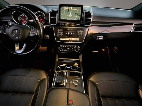 Used 2018 Mercedes-Benz GLE 350 w/ Premium 1 Package image 7