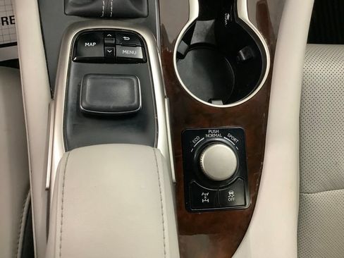 Used 2019 Lexus RX 350 AWD w/ Navigation Package image 19