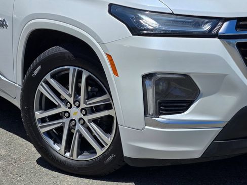 Used 2022 Chevrolet Traverse High Country AWD/4WD image 4