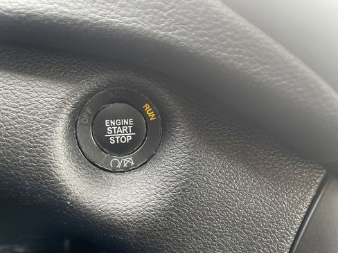 Used 2021 Jeep Cherokee Trailhawk w/ Trailer Tow Group image 31